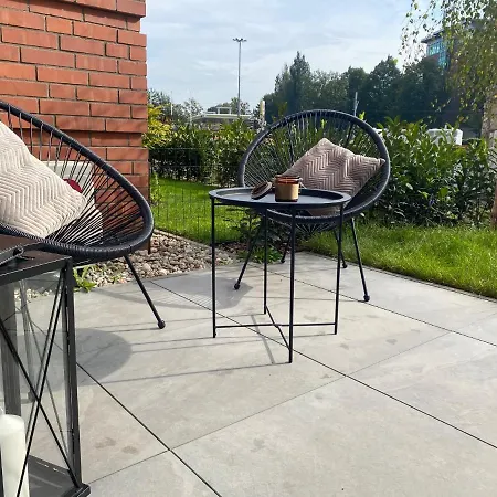 Apartment Garden In Scala